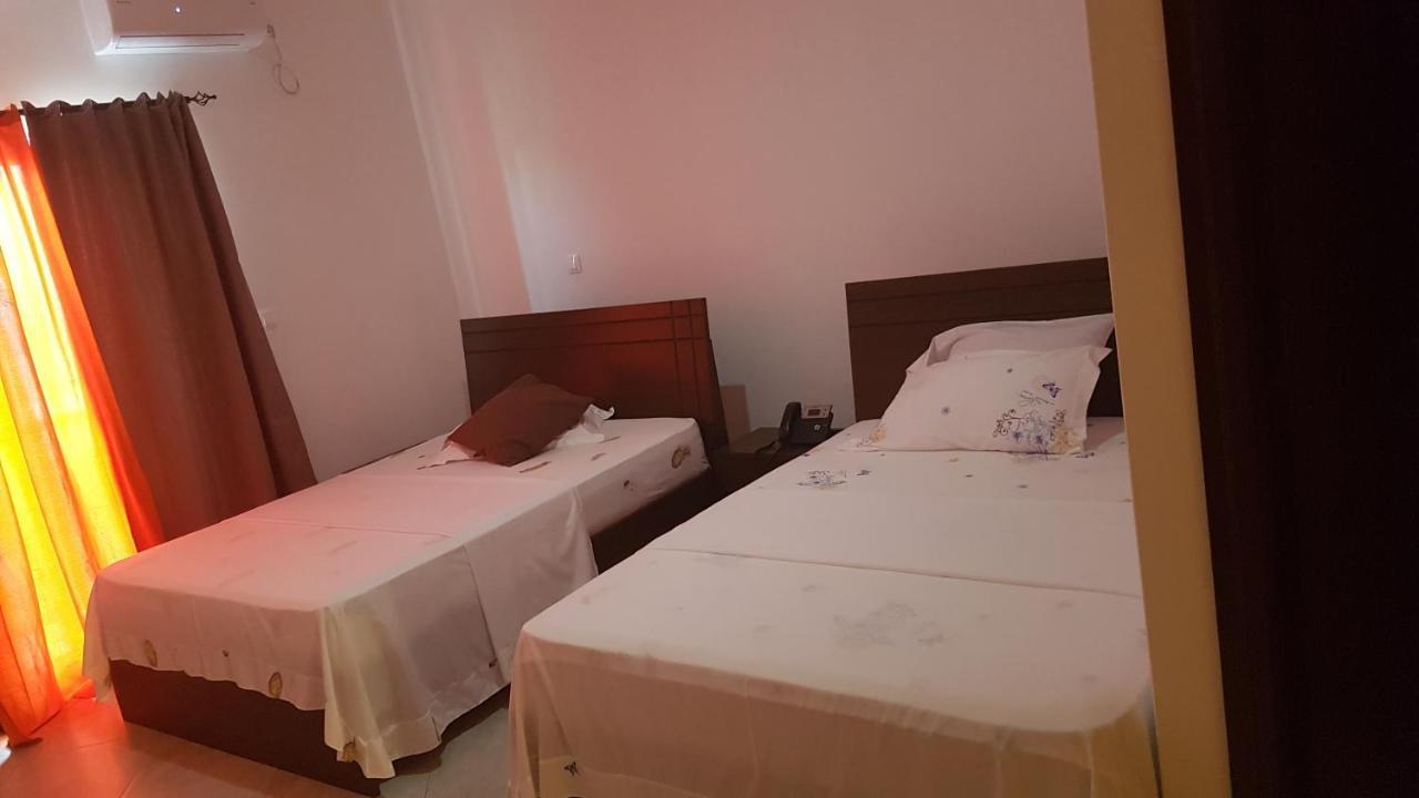 Hotel Ocean View & Restaurante Seafood São Filipe Kültér fotó
