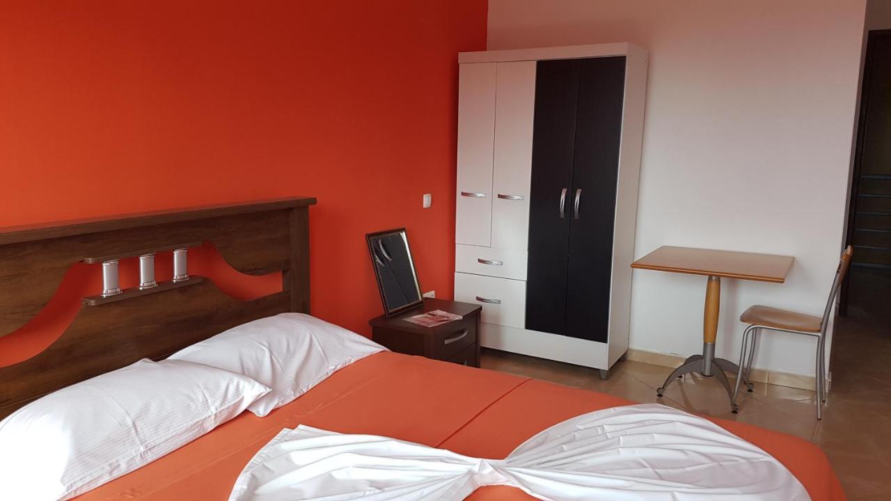 Hotel Ocean View & Restaurante Seafood São Filipe Kültér fotó